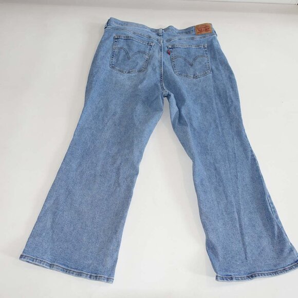 Levi's Women's High Waisted Crop Flare Jeans Size 16W Light Blue Red Tab Denim - Picture 5 of 7